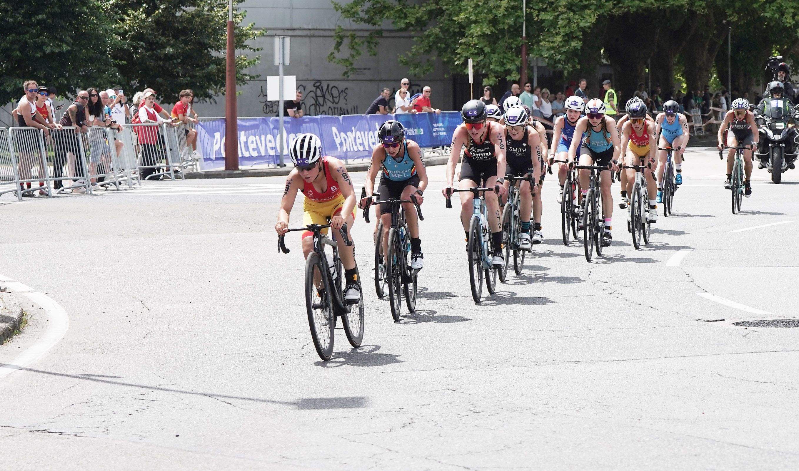 Carreira elite e sub23 feminina de dúatlon no Multisport de Pontevedra Carreira elite e sub23 feminina de dúatlon no Multisport de Pontevedra