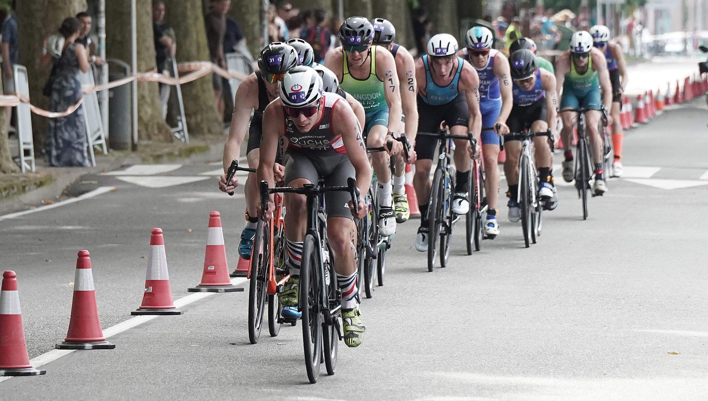 Carreira elite e sub23 masculina de dúatlon dos Campionatos do Mundo Multideporte de Triatlón Carreira elite e sub23 masculina de dúatlon dos Campionatos do Mundo Multideporte de Triatlón