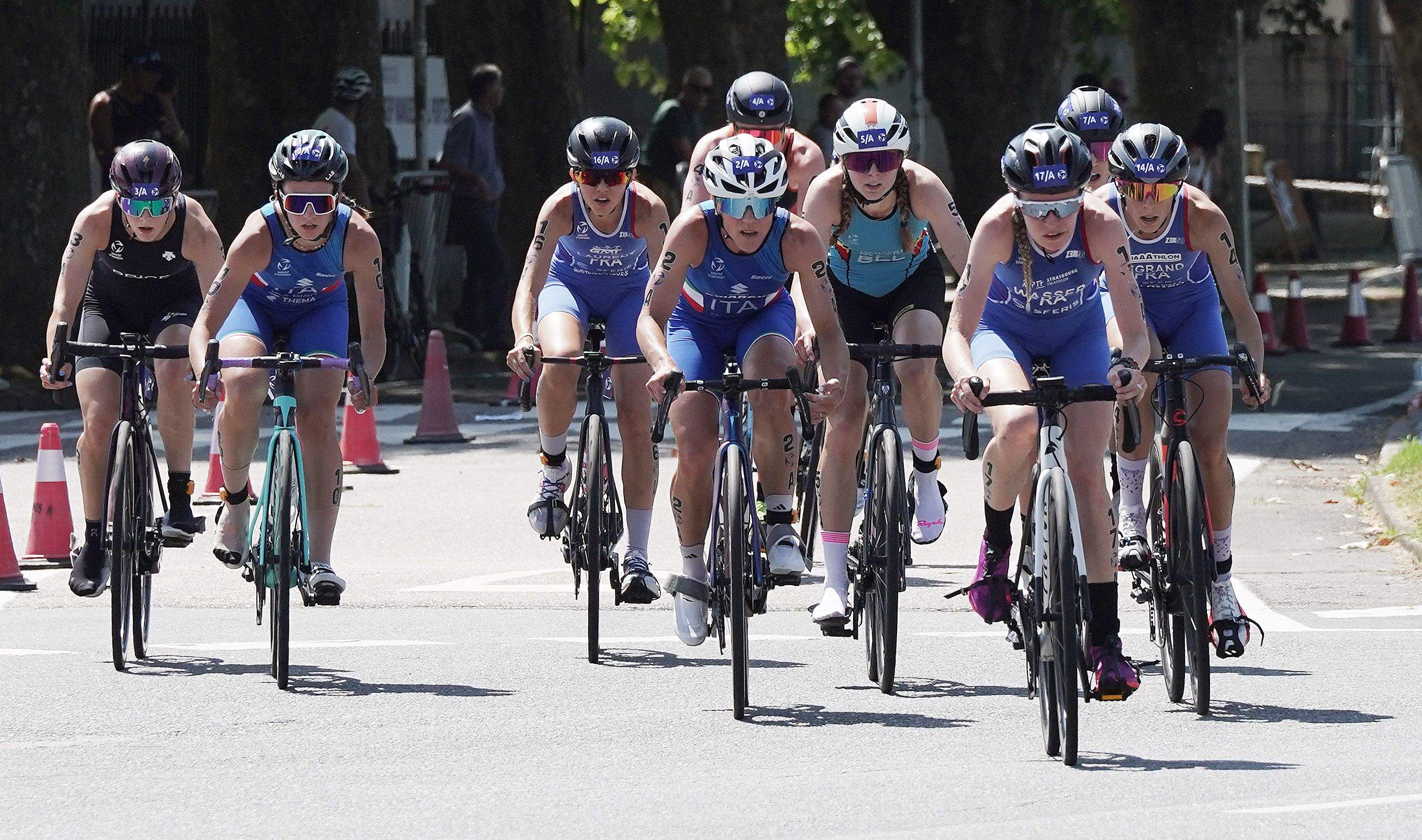 Relevos mixtos élite y júnior de duatlón en el Multisport 2025