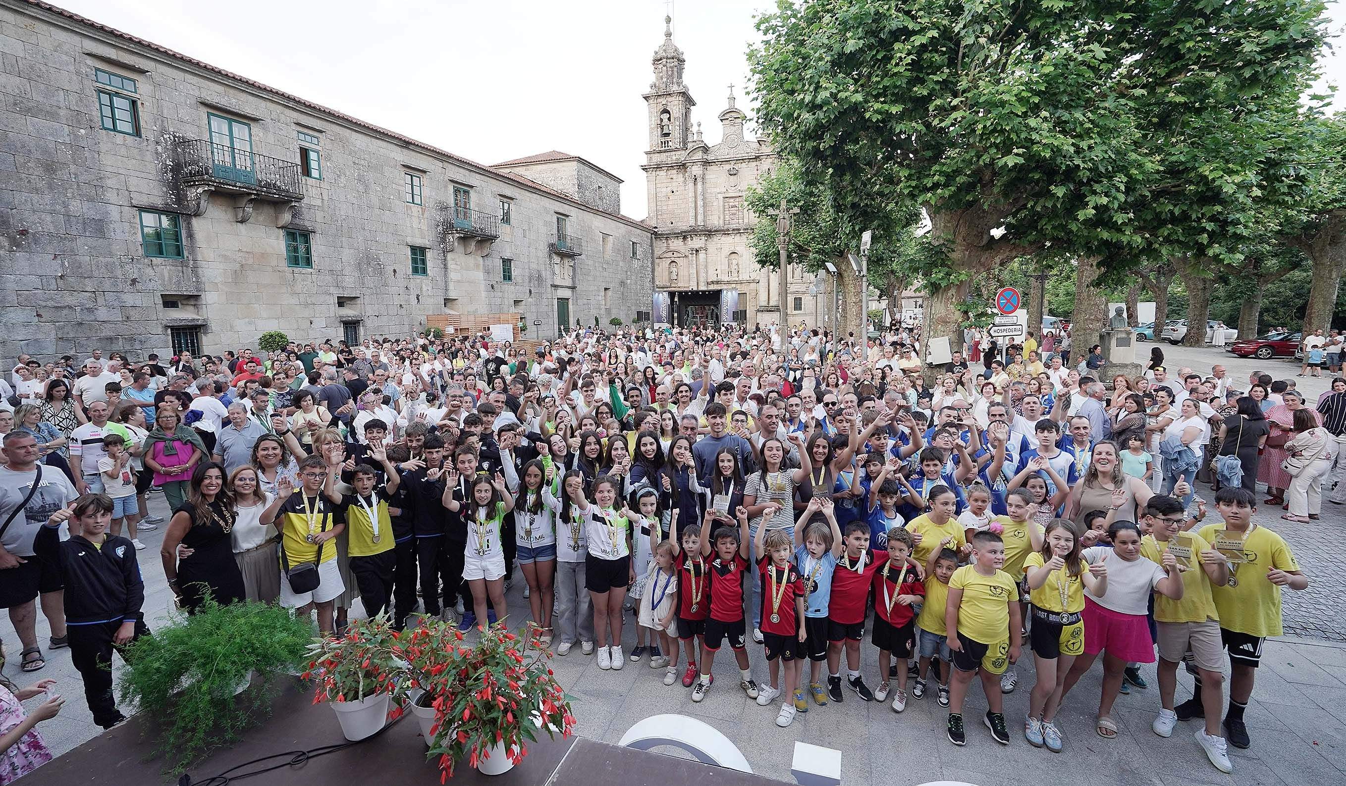 Arranque de las Fiestas de San Xoán en Poio