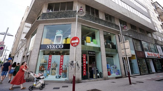 Locais que pasará a ocupar Mango entre Benito Corbal e Daniel de la Sota