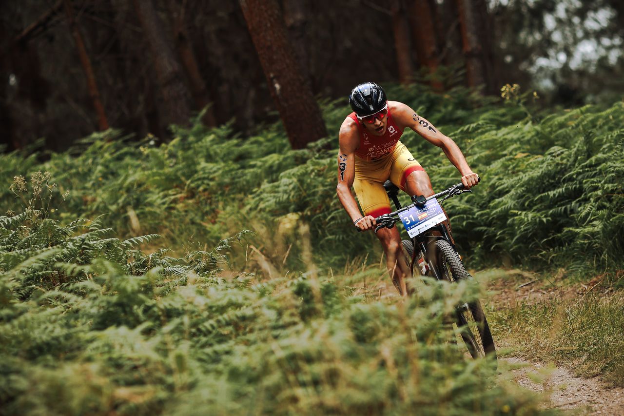 Carreira elite de tríatlon cros no Mundial Multisport de Pontevedra