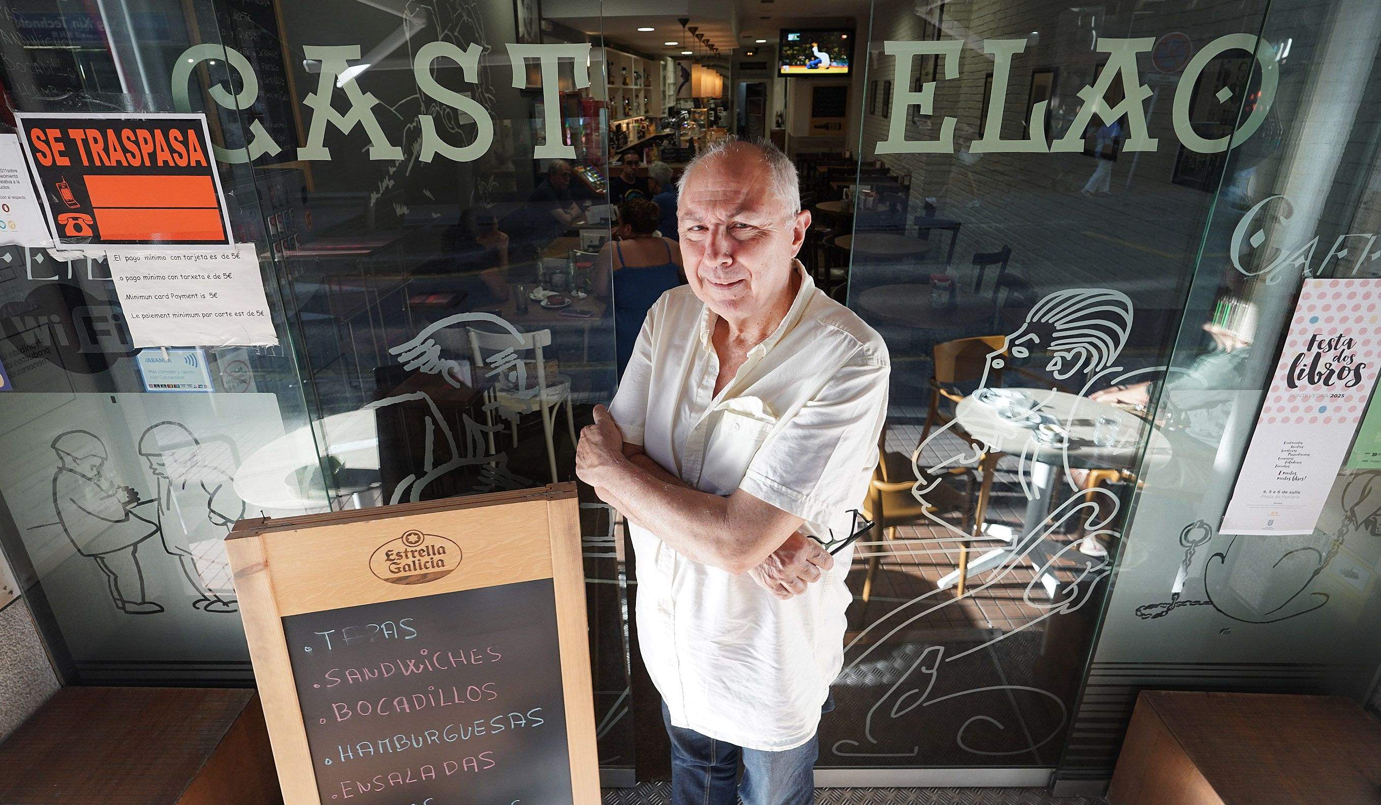 Tito Cabral, propietario de Cafetería Castelao