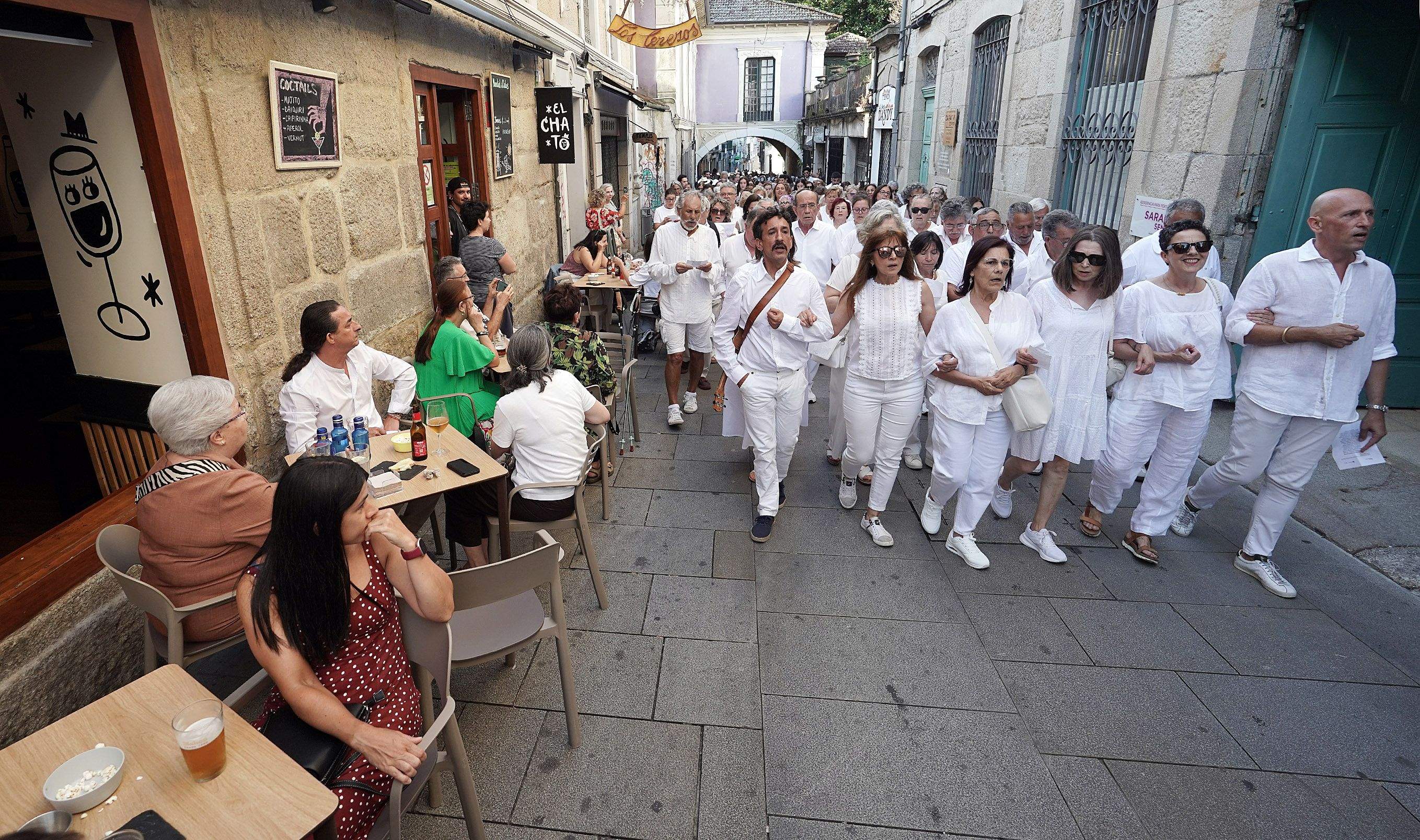 'Libertas', la performance de Vasco Araújo en la Bienal de Arte de Pontevedra