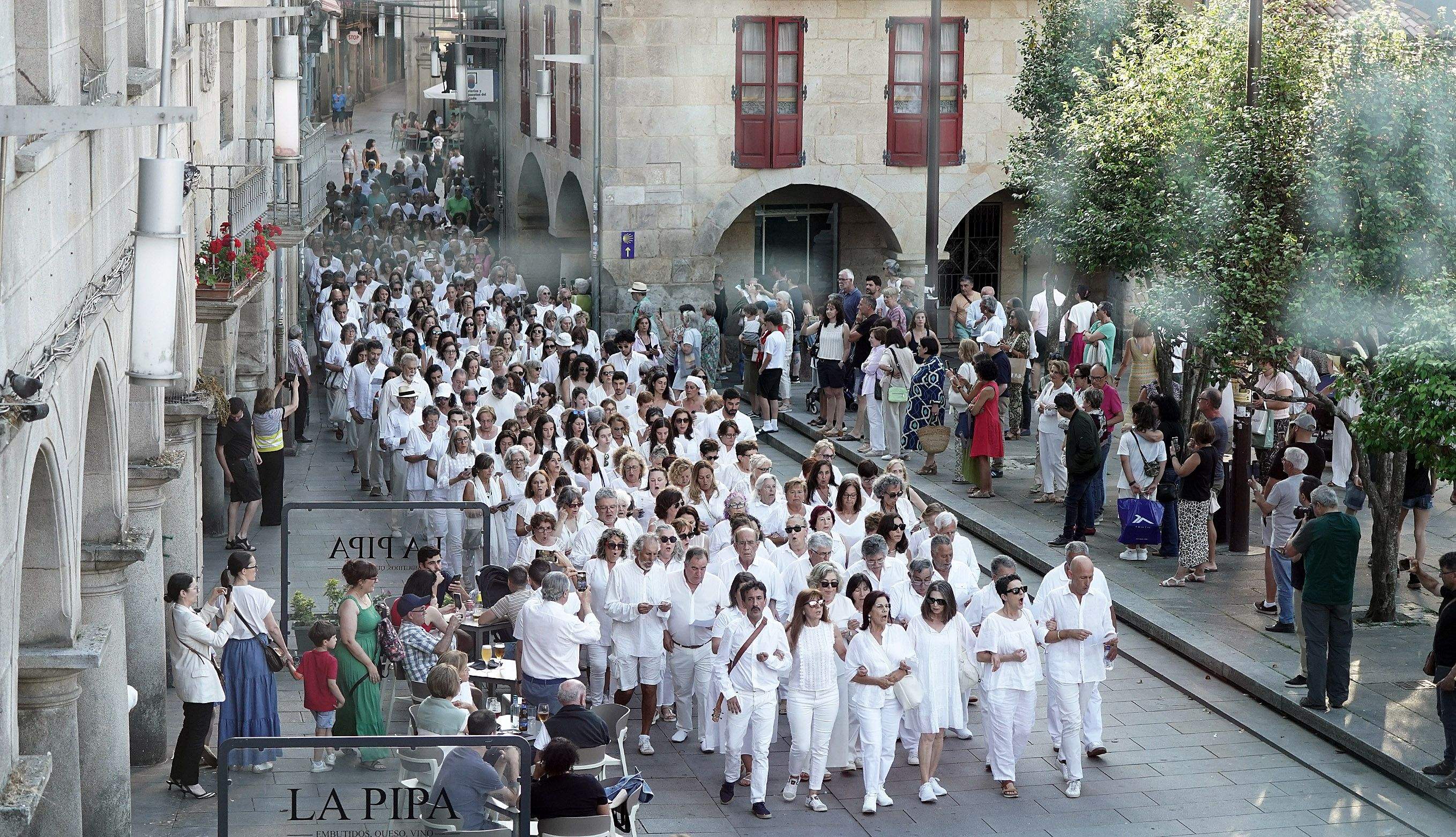 'Libertas', la performance de Vasco Araújo en la Bienal de Arte de Pontevedra