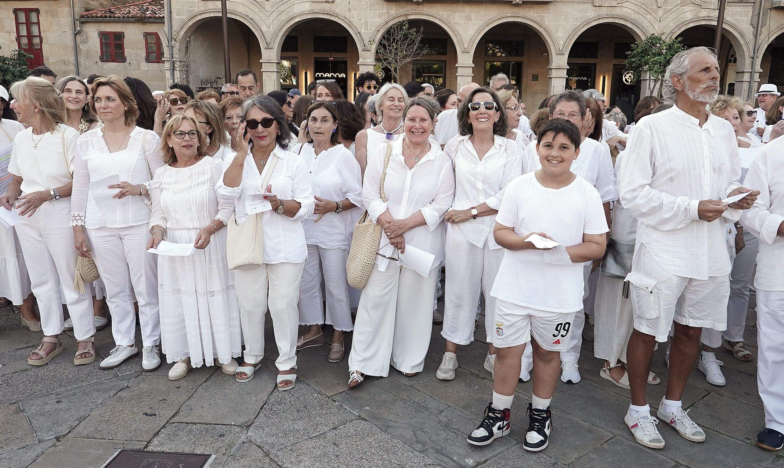 'Libertas', la performance de Vasco Araújo en la Bienal de Arte de Pontevedra
