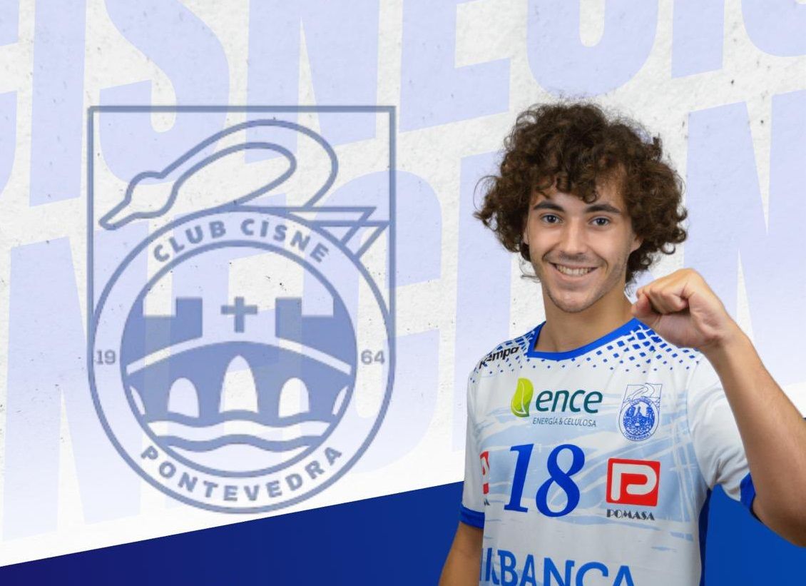 Diego López renva co Cisne