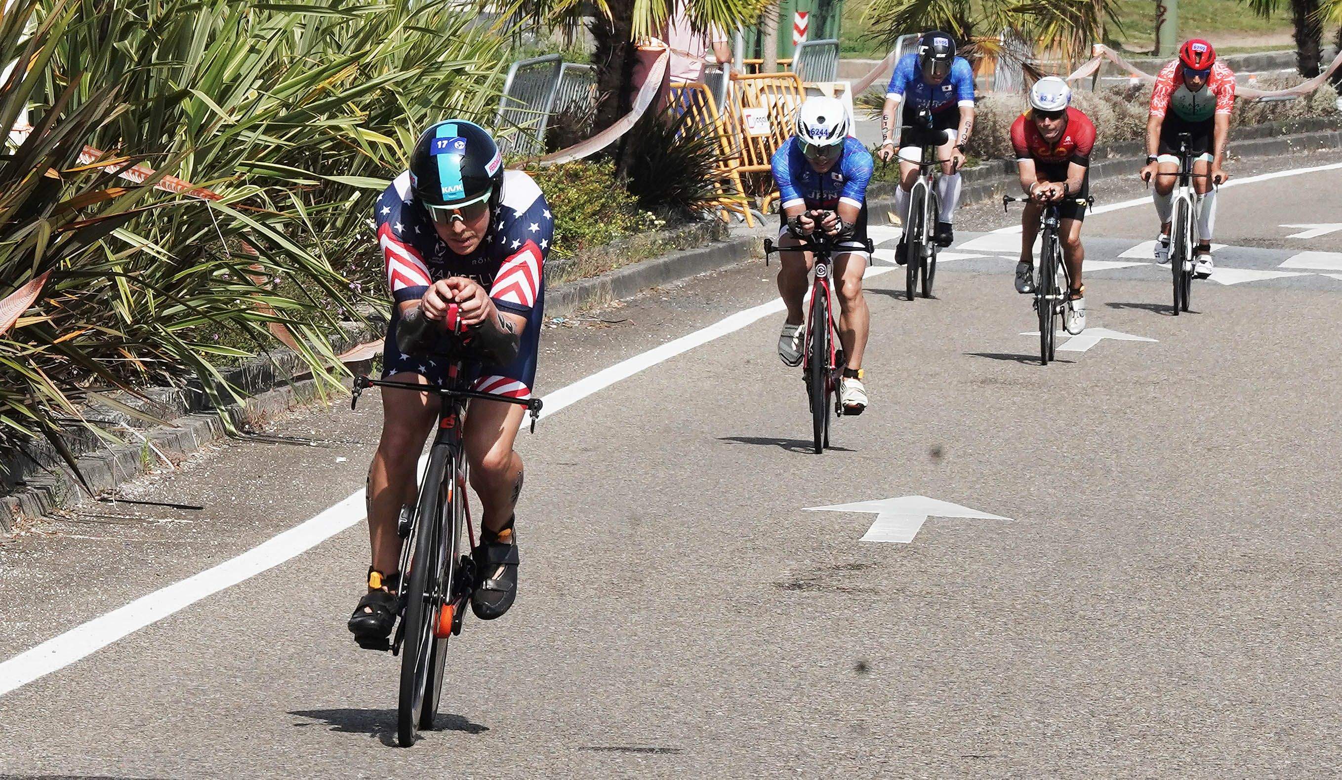 Segmento ciclista do Mundial de tríatlon de longa distancia Segmento ciclista do Mundial de tríatlon de longa distancia