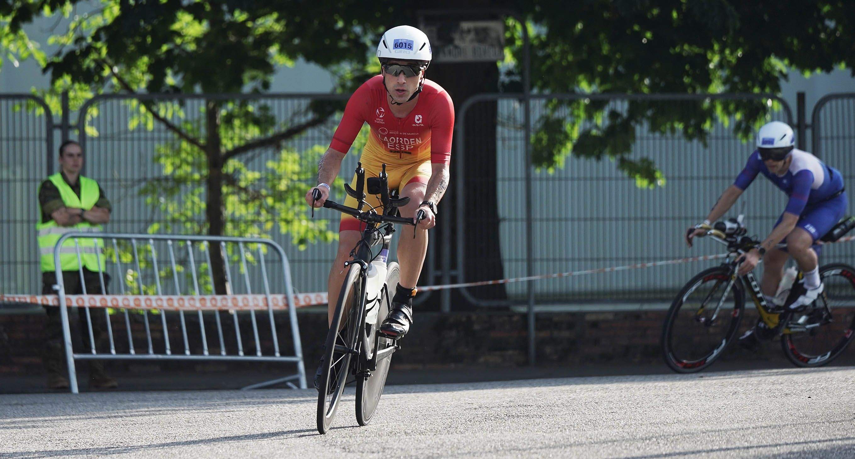 Segmento ciclista do Mundial de tríatlon de longa distancia Segmento ciclista do Mundial de tríatlon de longa distancia