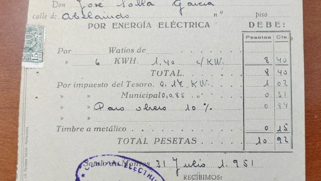 Recibo da luz da Eléctrica de Sotelo de Montes (xullo de 1951).