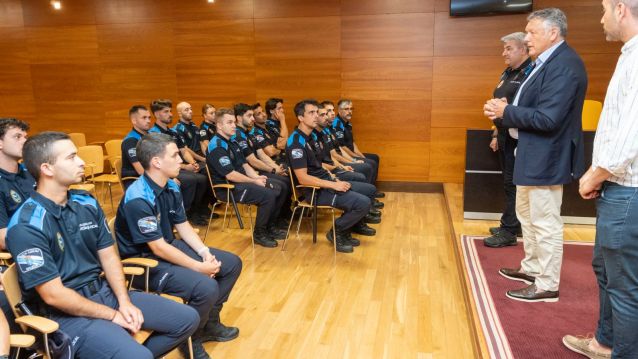 Recepción a los agentes auxiliares de la Policía Local