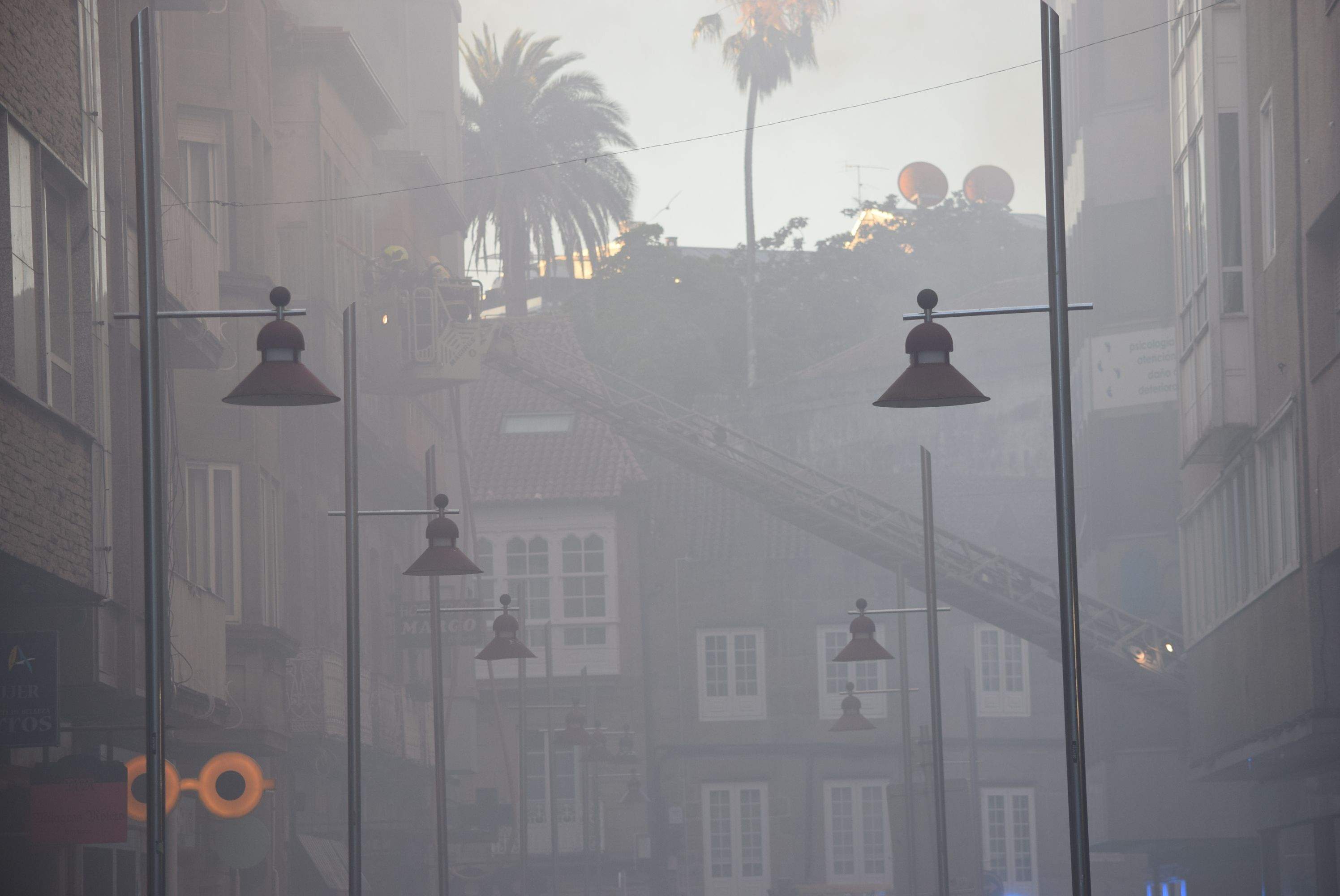 Incendio nun edificio da rúa Riestra