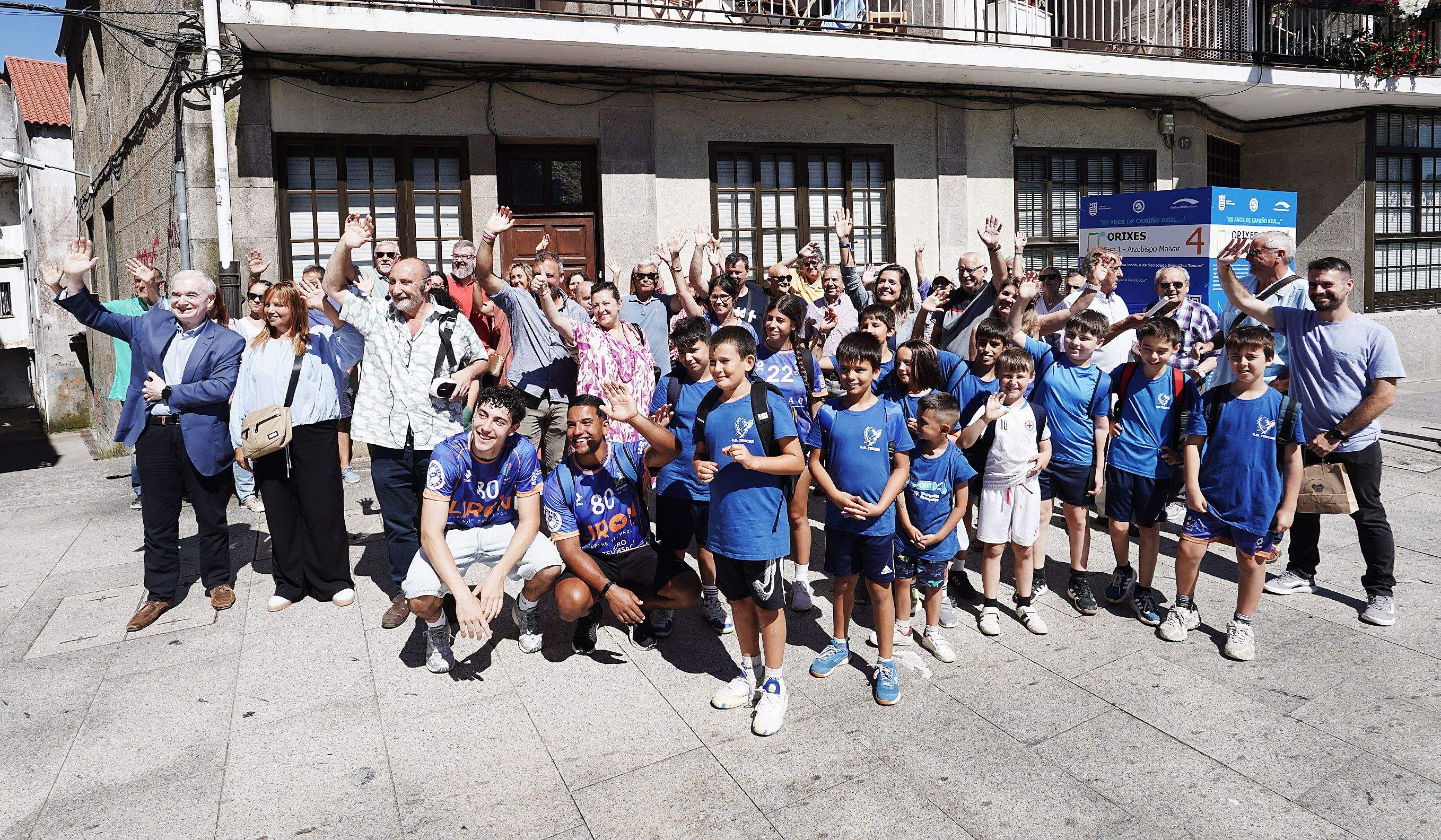 Inauguración da exposición "80 anos de camiño azul" da SD Teucro