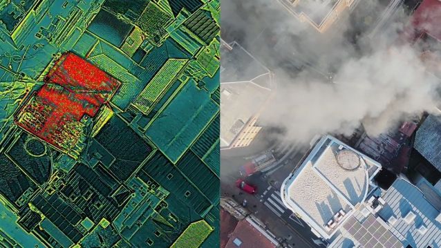 La cámara térmica recoge las altas temperaturas que alcanzó la cubierta del edificio La cámara térmica recoge las altas temperaturas que alcanzó la cubierta del edificio