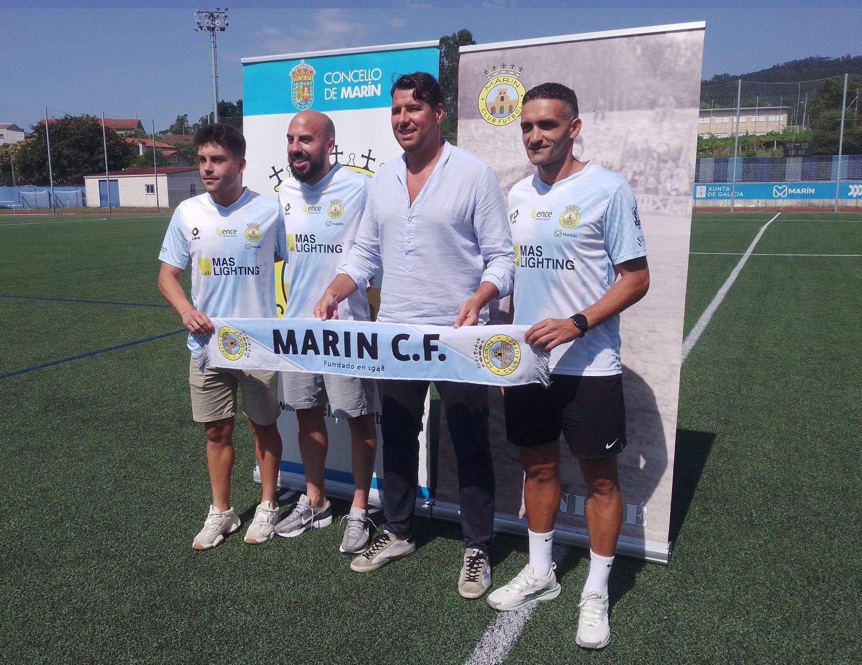 Presentación de los tres nuevos fichajes del Marín CF
