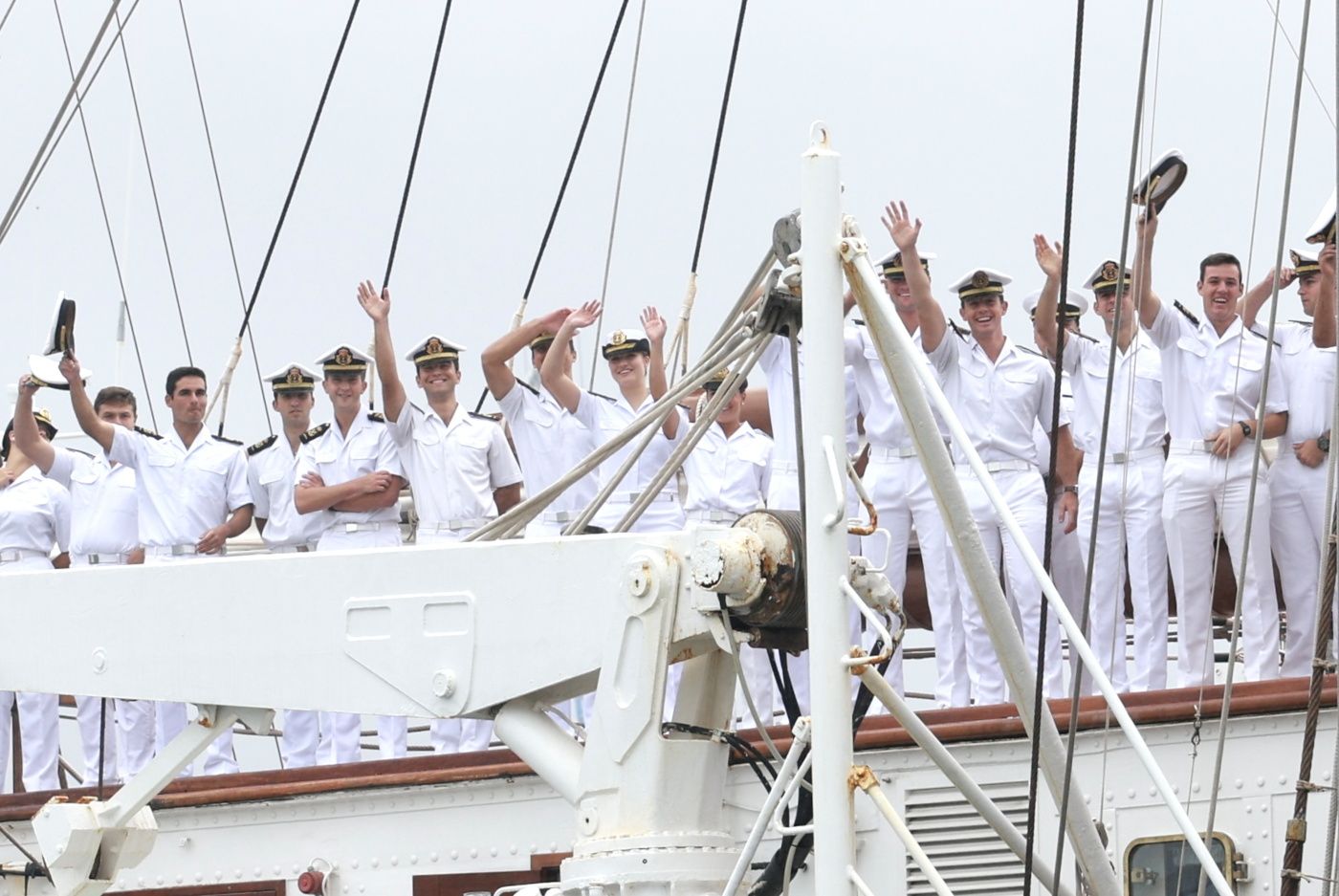 Llegada del buque escuela Juan Sebastián de Elcano a Marín con la Princesa Leonor a bordo
