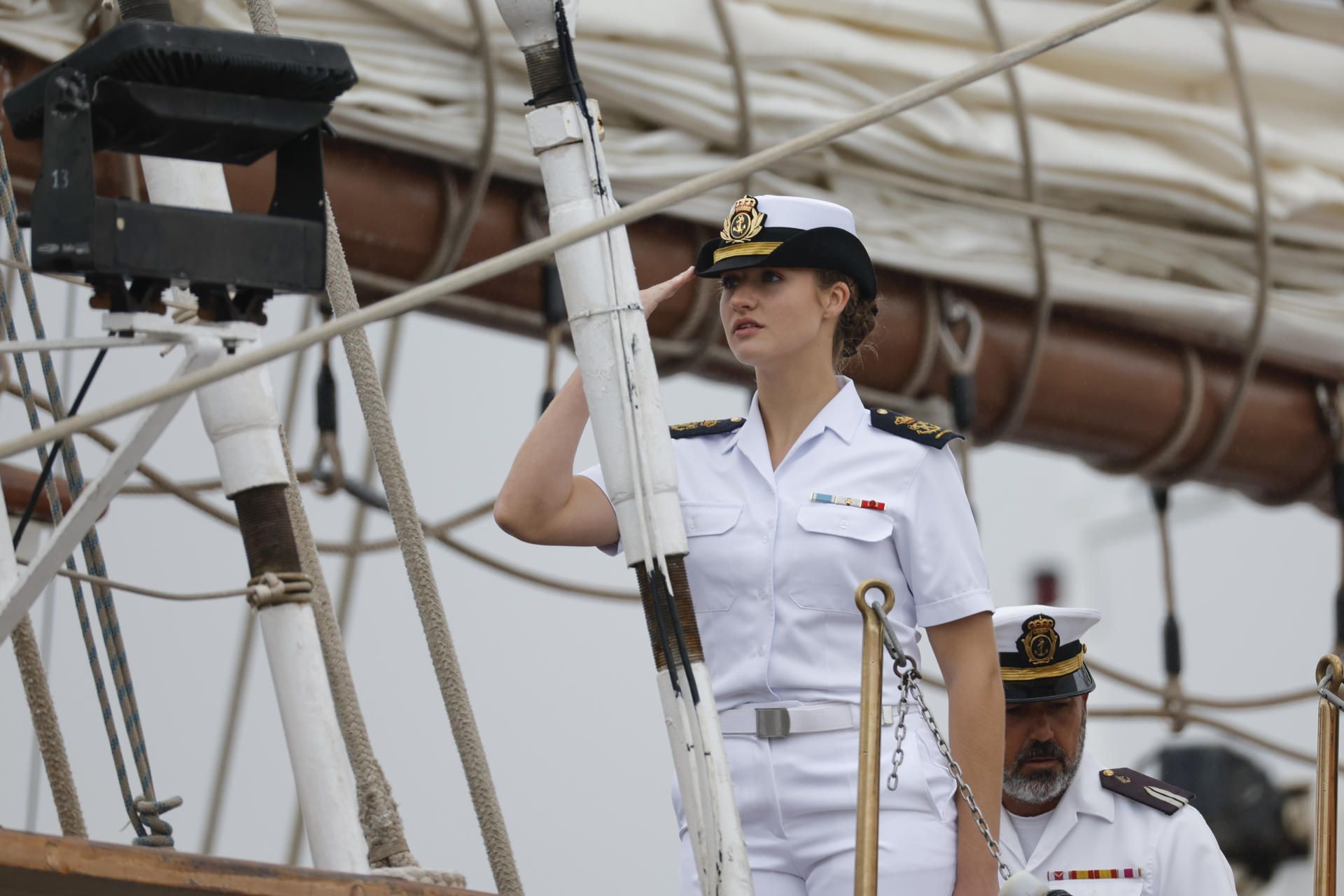 Llegada del buque escuela Juan Sebastián de Elcano a Marín con la Princesa Leonor a bordo