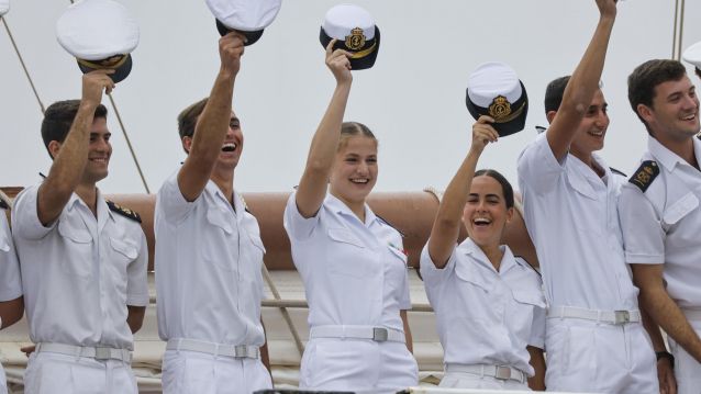 Llegada del buque escuela Juan Sebastián de Elcano a Marín con la Princesa Leonor a bordo
