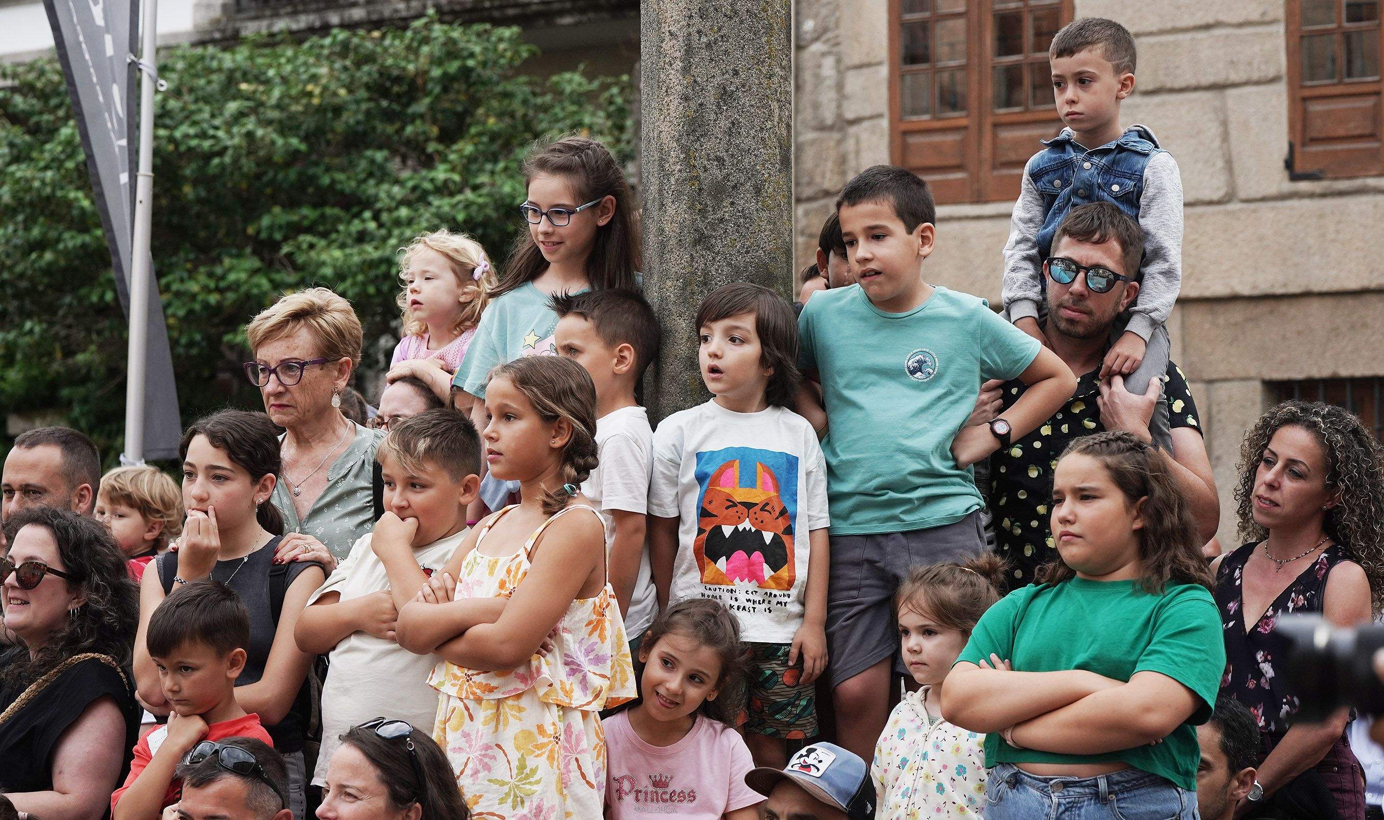 Itineranta, con: Asaco Producciones & Cirko Psikario, La Fam y Troula