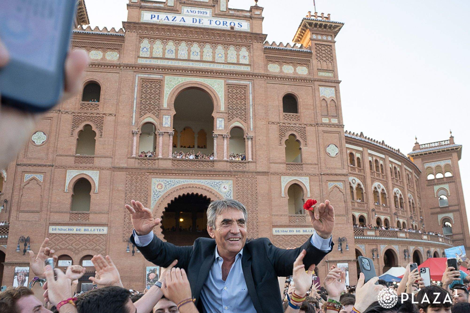 Victorino Martín García en su salida a hombros de Las Ventas el pasado 15 de junio
