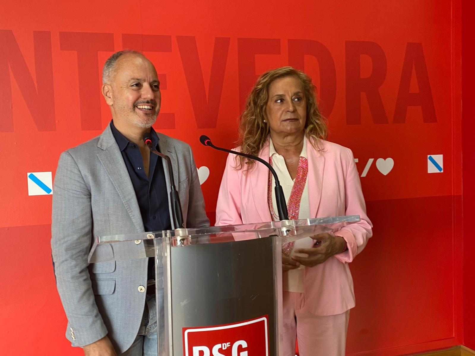 David Regades e Carmela Silva