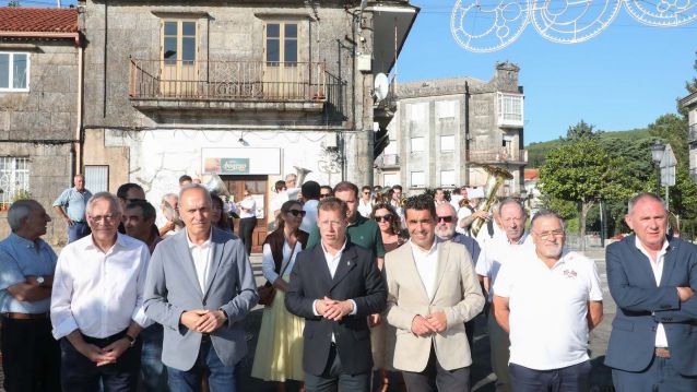Inauguración na Lama da Rúa Alcalde Jorge Canda Inauguración na Lama da Rúa Alcalde Jorge Canda