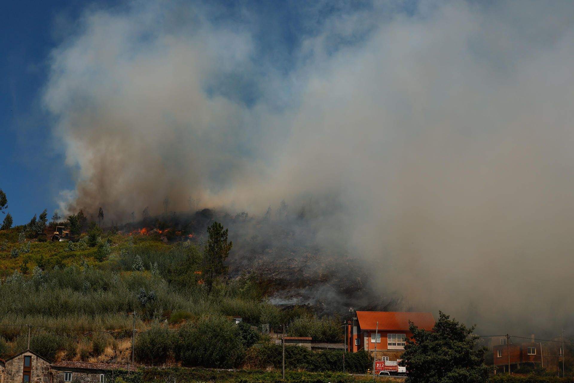 Incendios forestal en montes de Tenorio Incendios forestal en montes de Tenorio