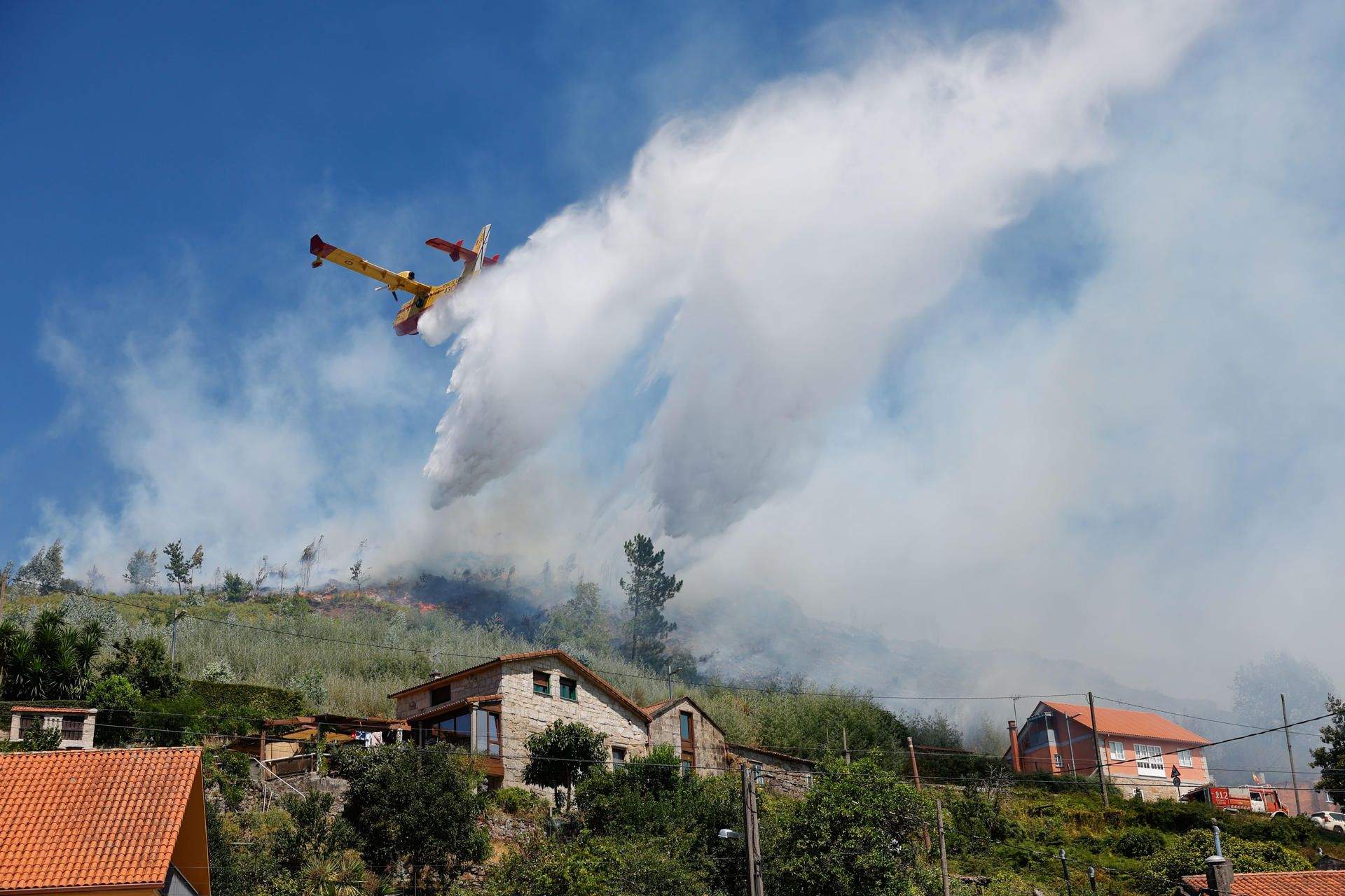 Incendios forestal en montes de Tenorio Incendios forestal en montes de Tenorio