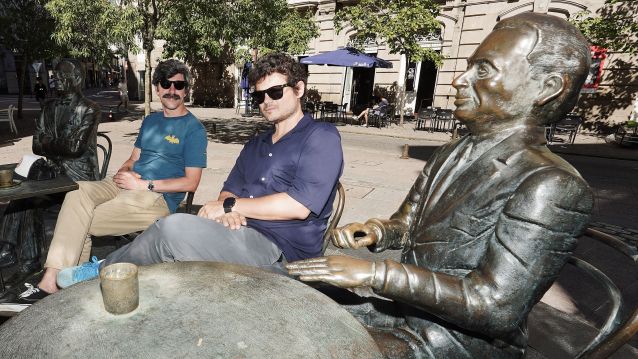 Edu Romero y Daniel Abalo, miembros de Nadadora, en Pontevedra