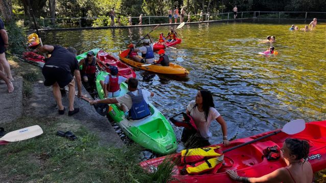 Jornada de piragüismo en el río Verdugo Jornada de piragüismo en el río Verdugo