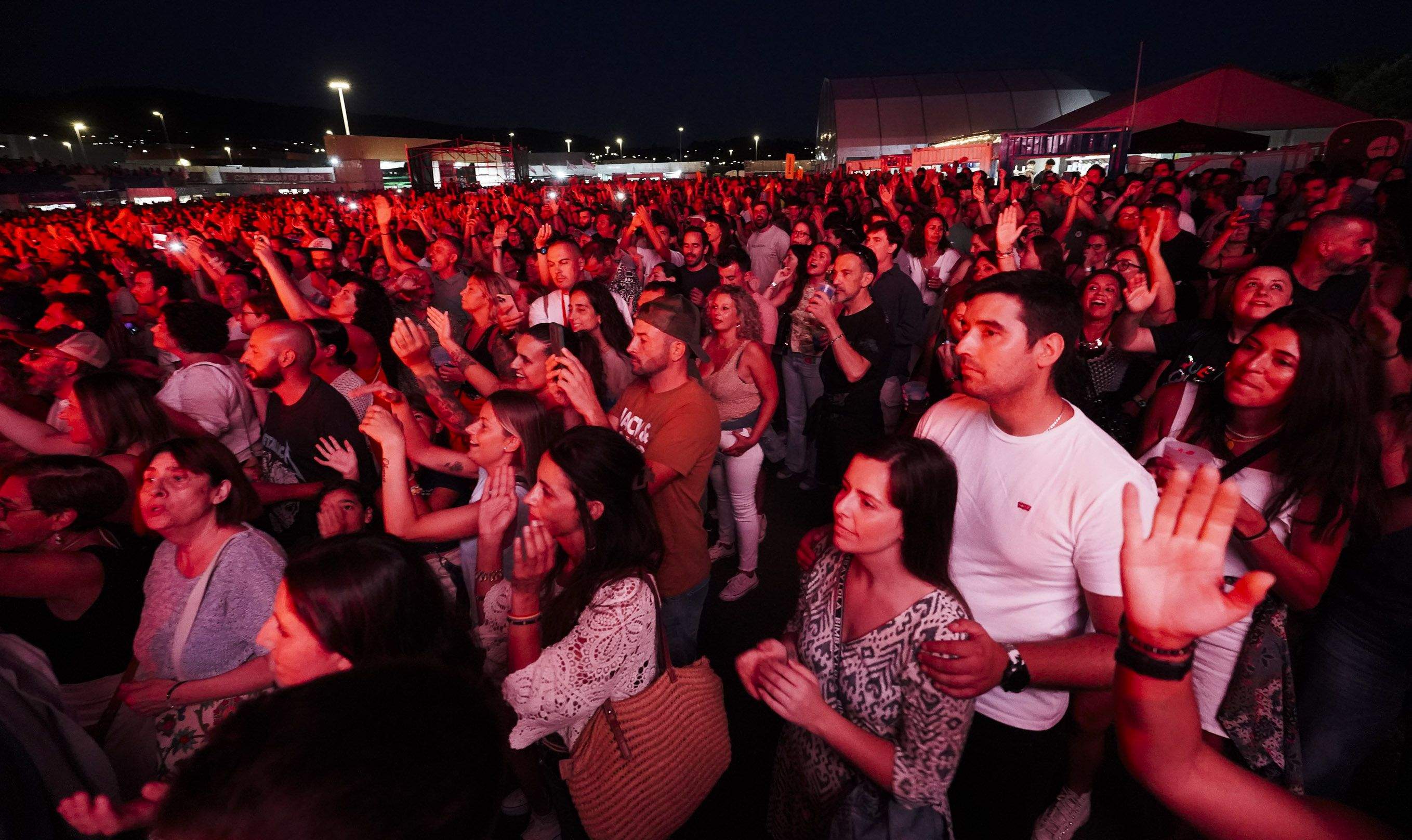 Concerto de Leiva no festival Costa Feira de Sanxenxo Concerto de Leiva no festival Costa Feira de Sanxenxo