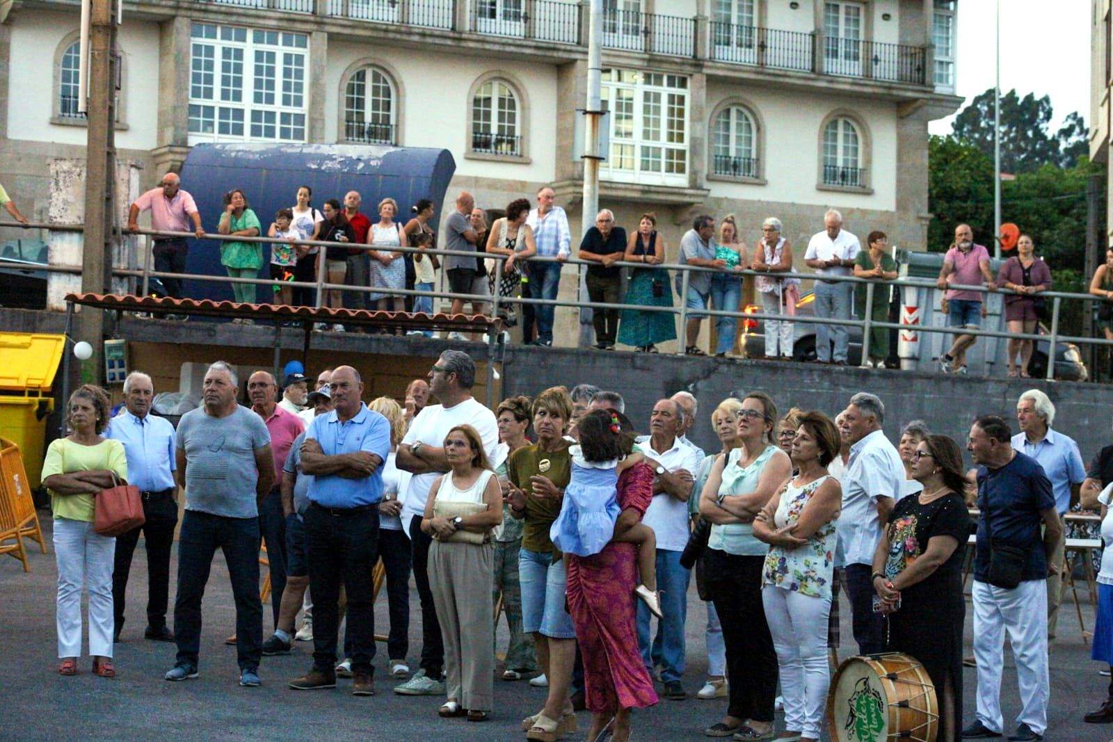 Público nas Festas de San Salvador de Poio