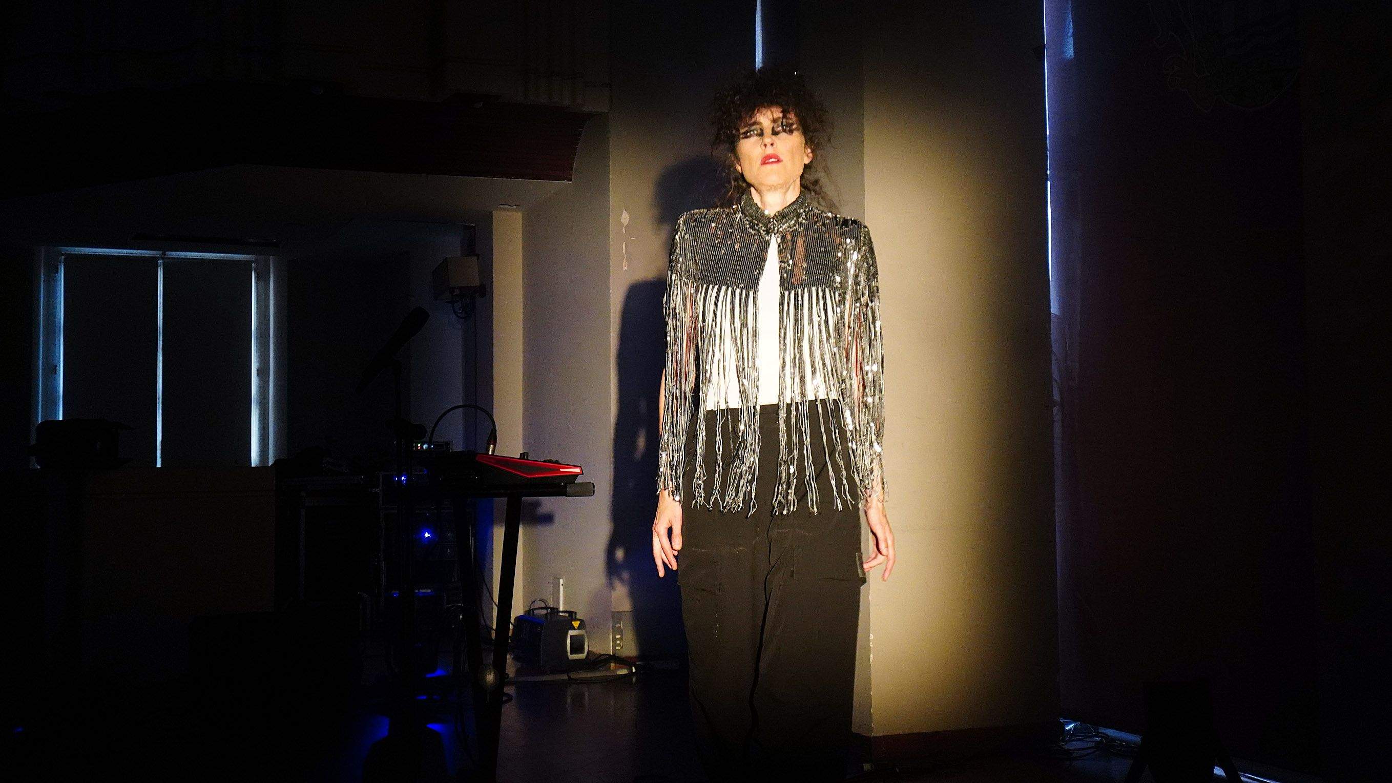 Cris Balboa presenta 'Sinte' Cris Balboa presenta 'Sinte'