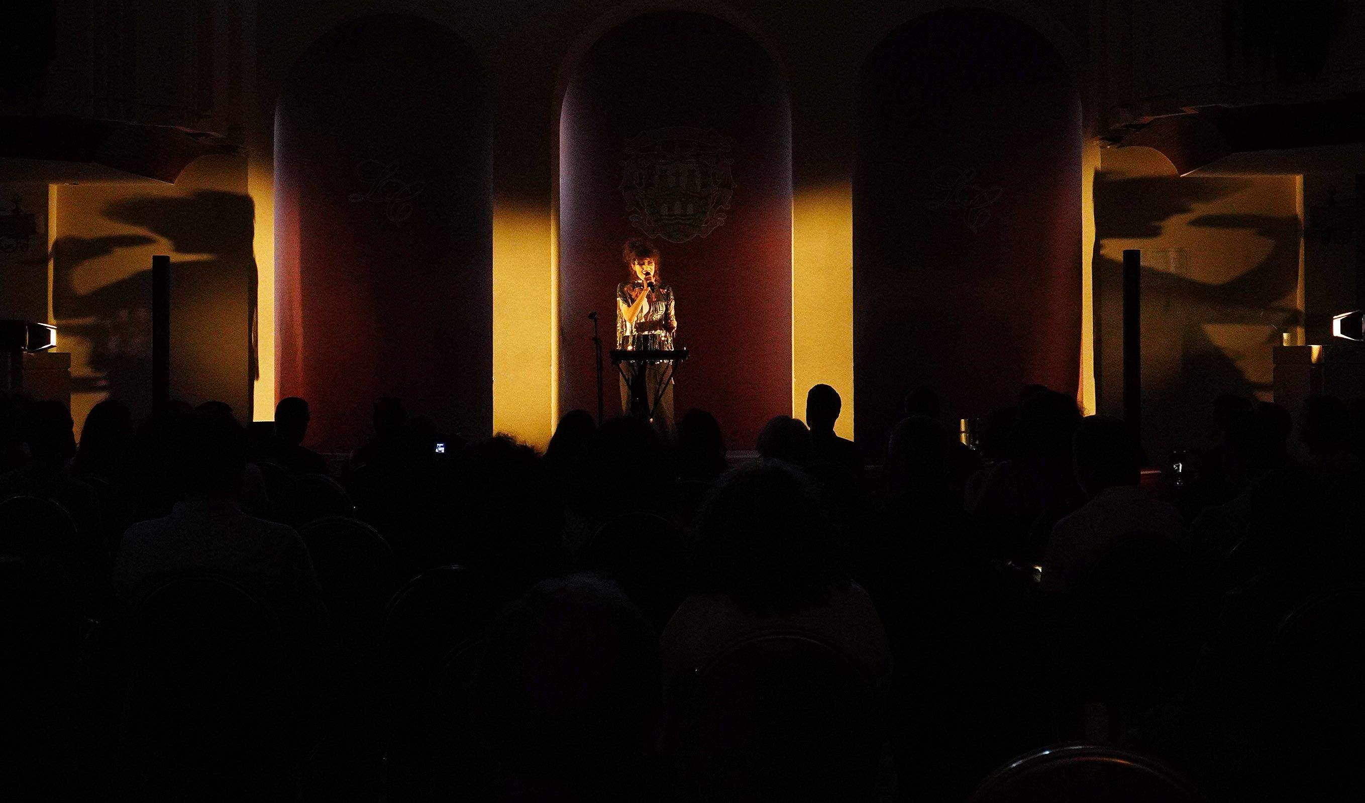 Cris Balboa presenta 'Sinte' Cris Balboa presenta 'Sinte'
