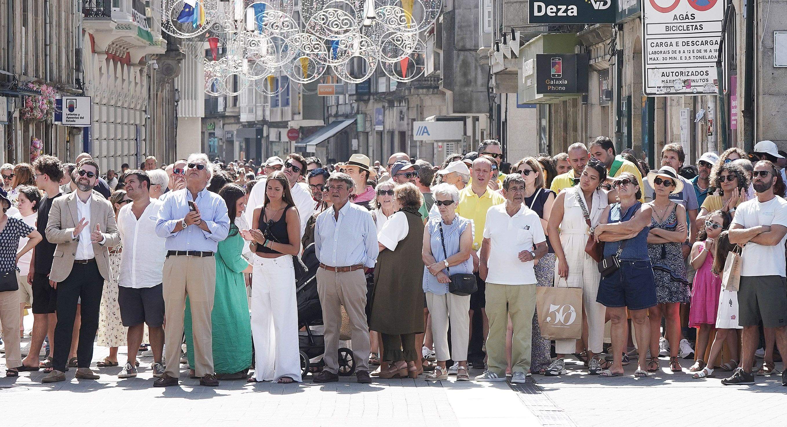Pregón de las Festas da Peregrina con Susana Pedreira y Diana López Varela