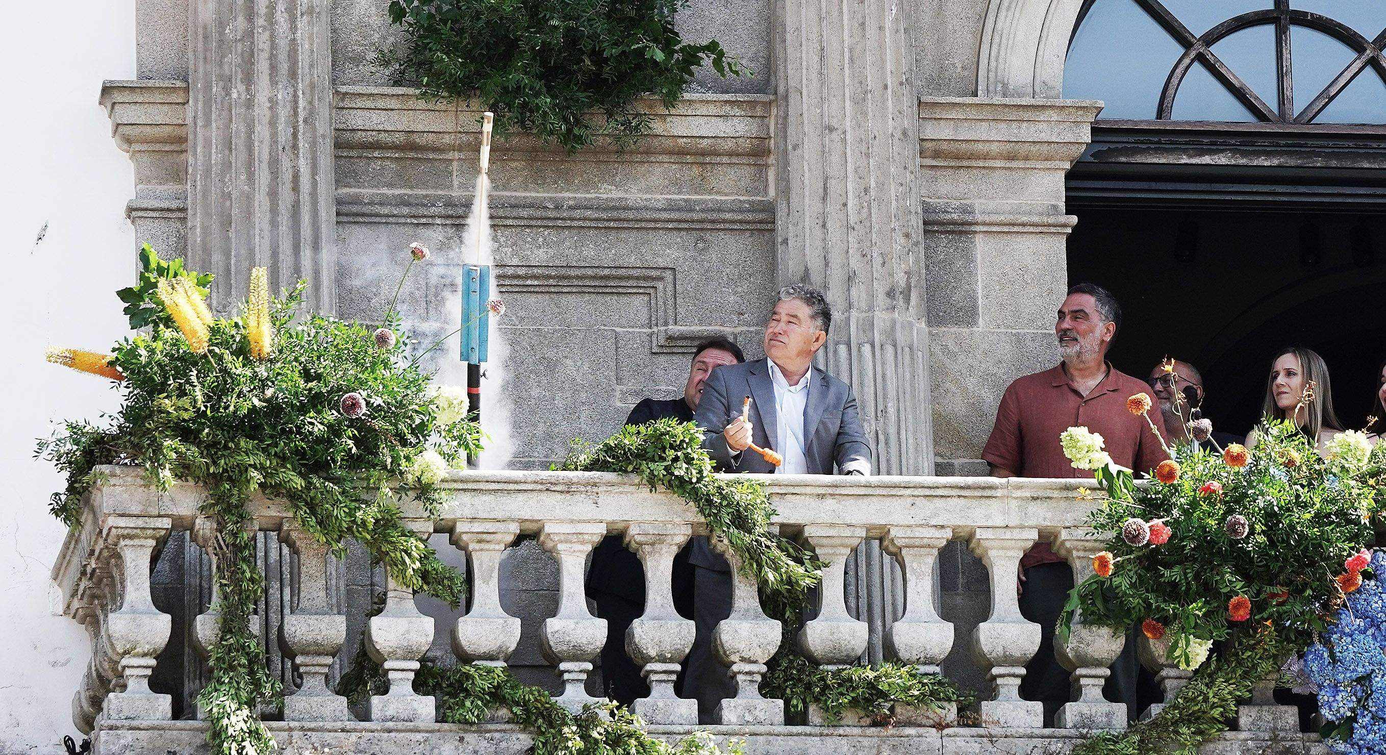 Pregón de las Festas da Peregrina con Susana Pedreira y Diana López Varela