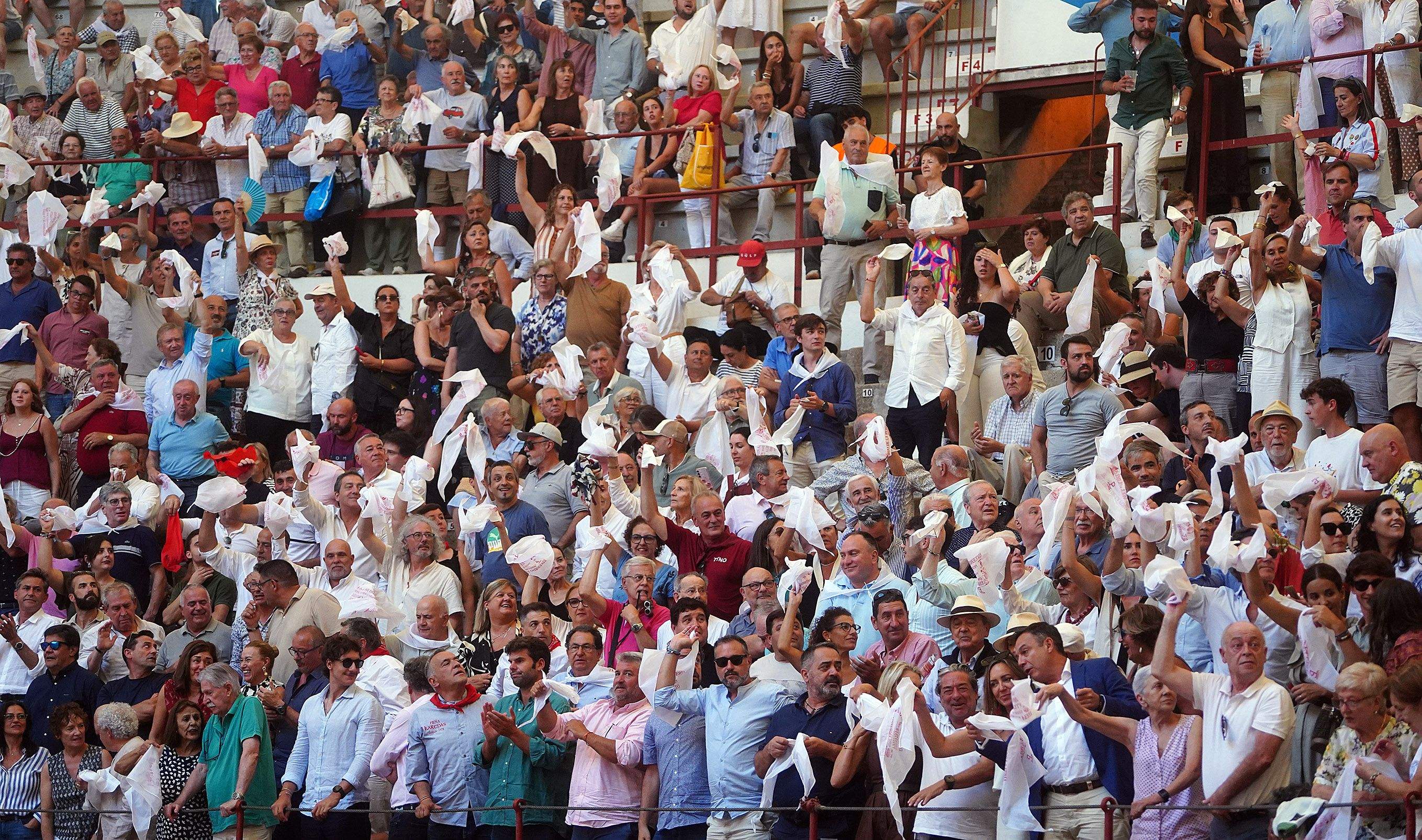 Primera corrida de la Feria taurina de la Peregrina 2025 Primera corrida de la Feria taurina de la Peregrina 2025