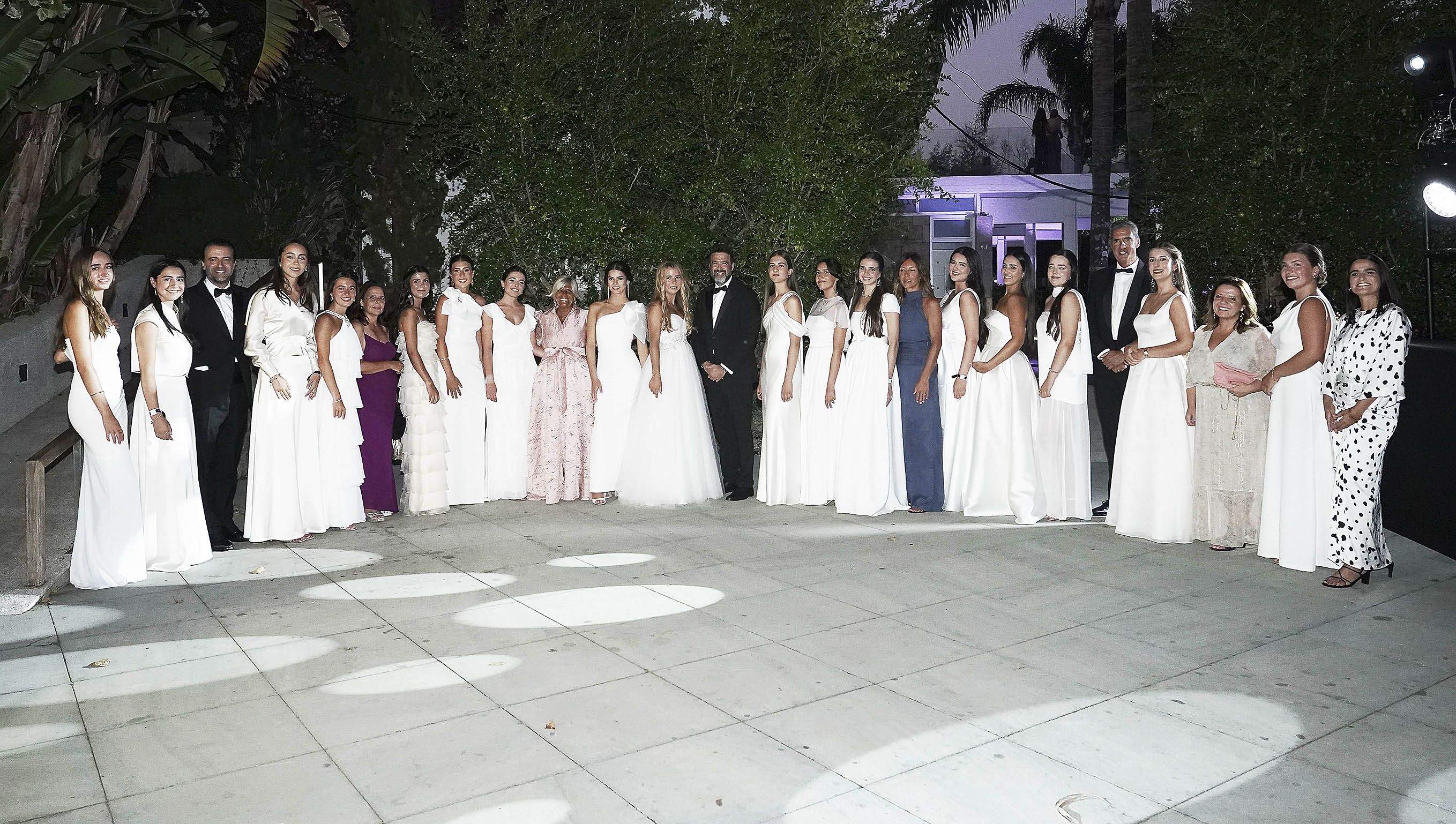 Chegada á Cea-Baile do Liceo Casino