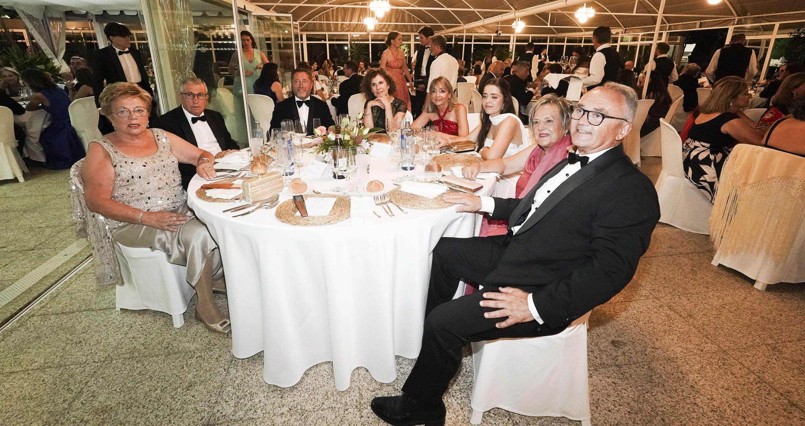 Asistentes á Cea-Baile do Liceo Casino
