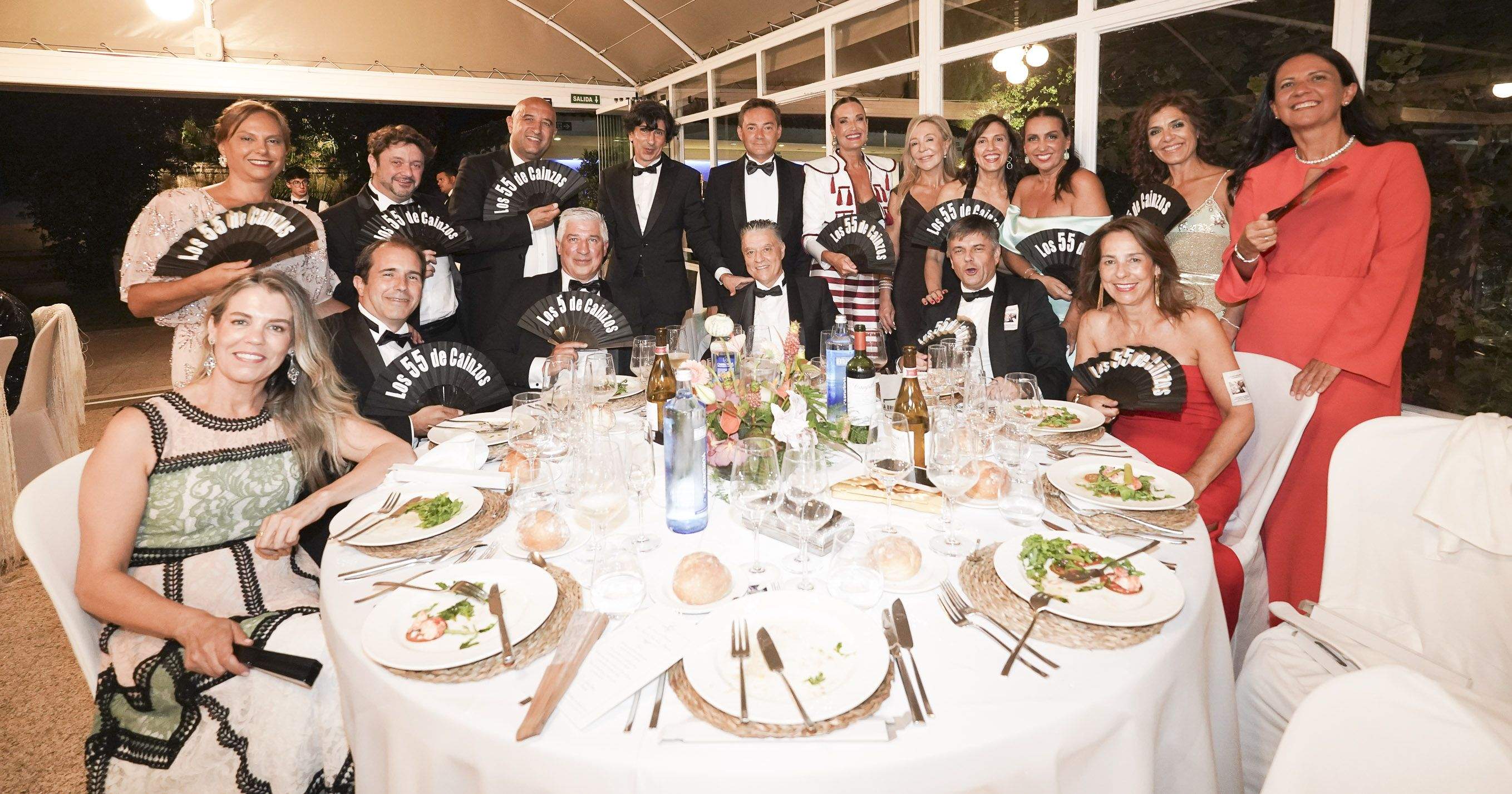 Asistentes á Cea-Baile do Liceo Casino