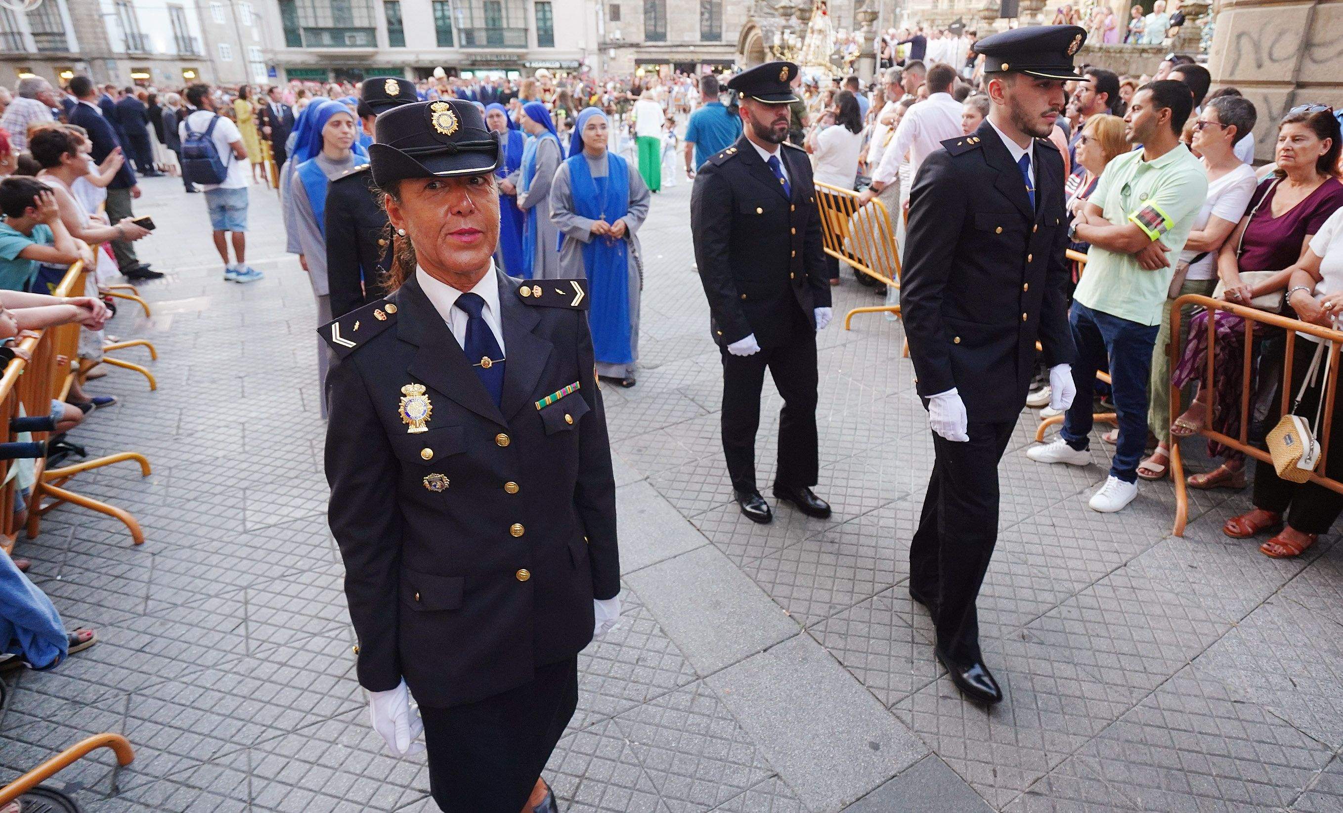 Procesión na honra da Virxe Peregrina
