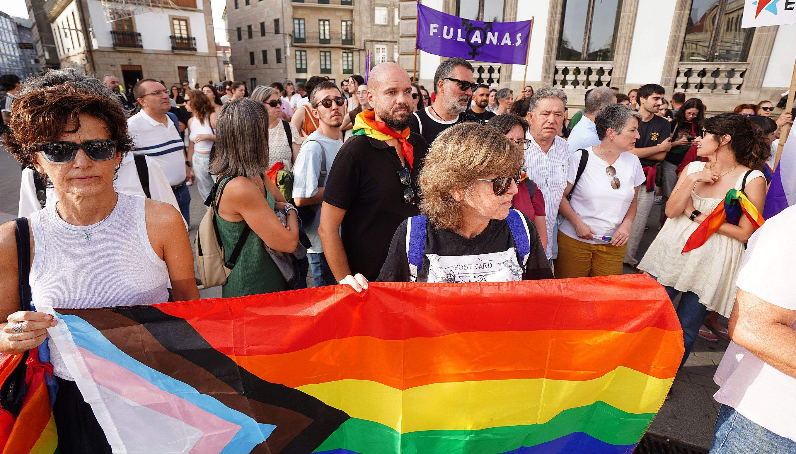 Concentración de repulsa por unha agresión homofóbica denunciada en Benito Corbal Concentración de repulsa por unha agresión homofóbica denunciada en Benito Corbal