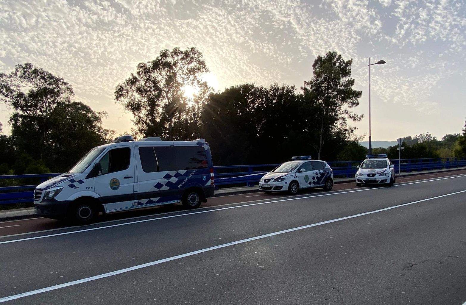 Operativo de rescate en el puente de Las Palabras en Monte Porreiro