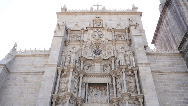 Fachada principal de la Basílica de Santa María La Mayor