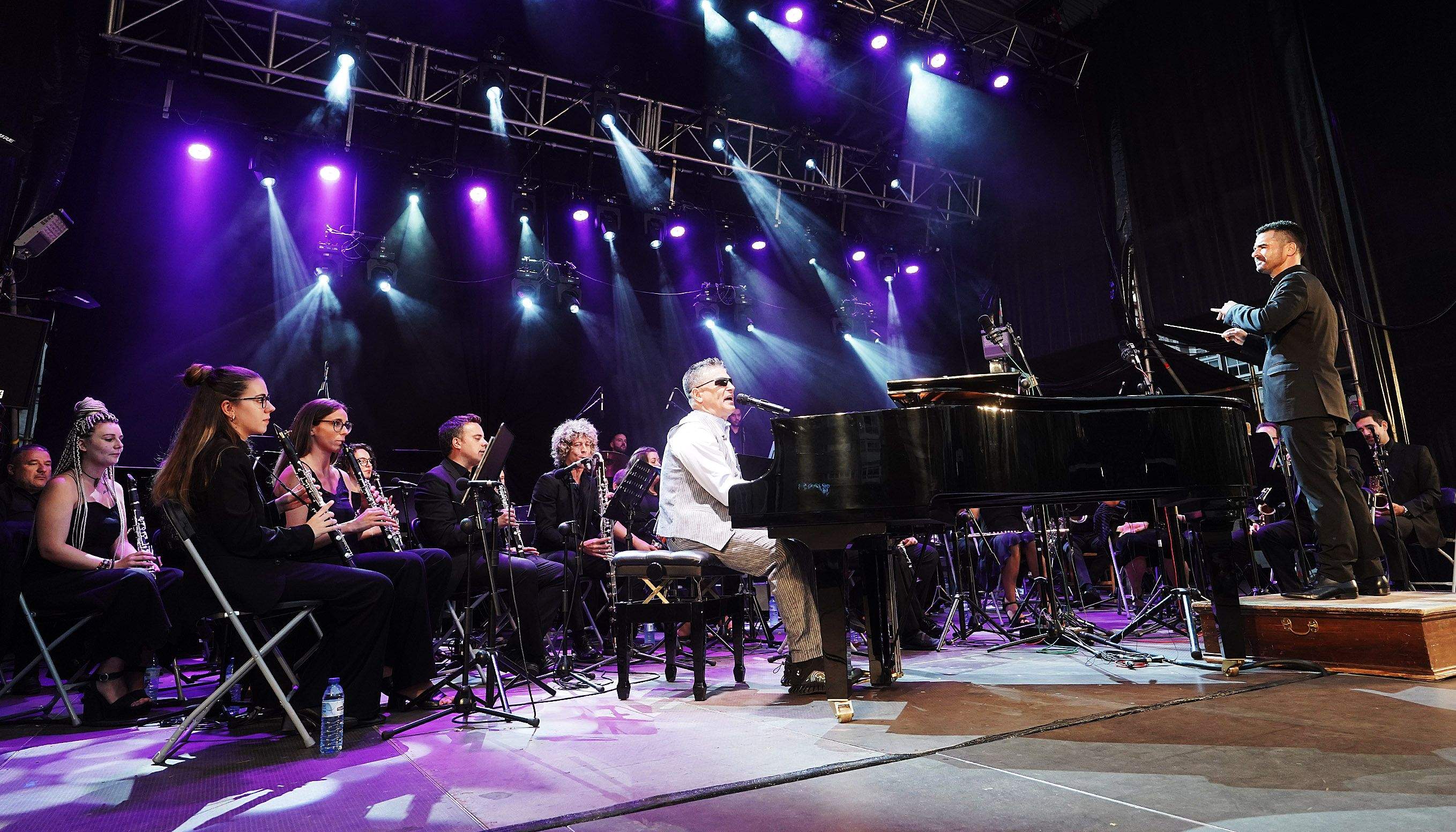 Concerto de Serafín Zubiri coa Banda de Música de Pontevedra