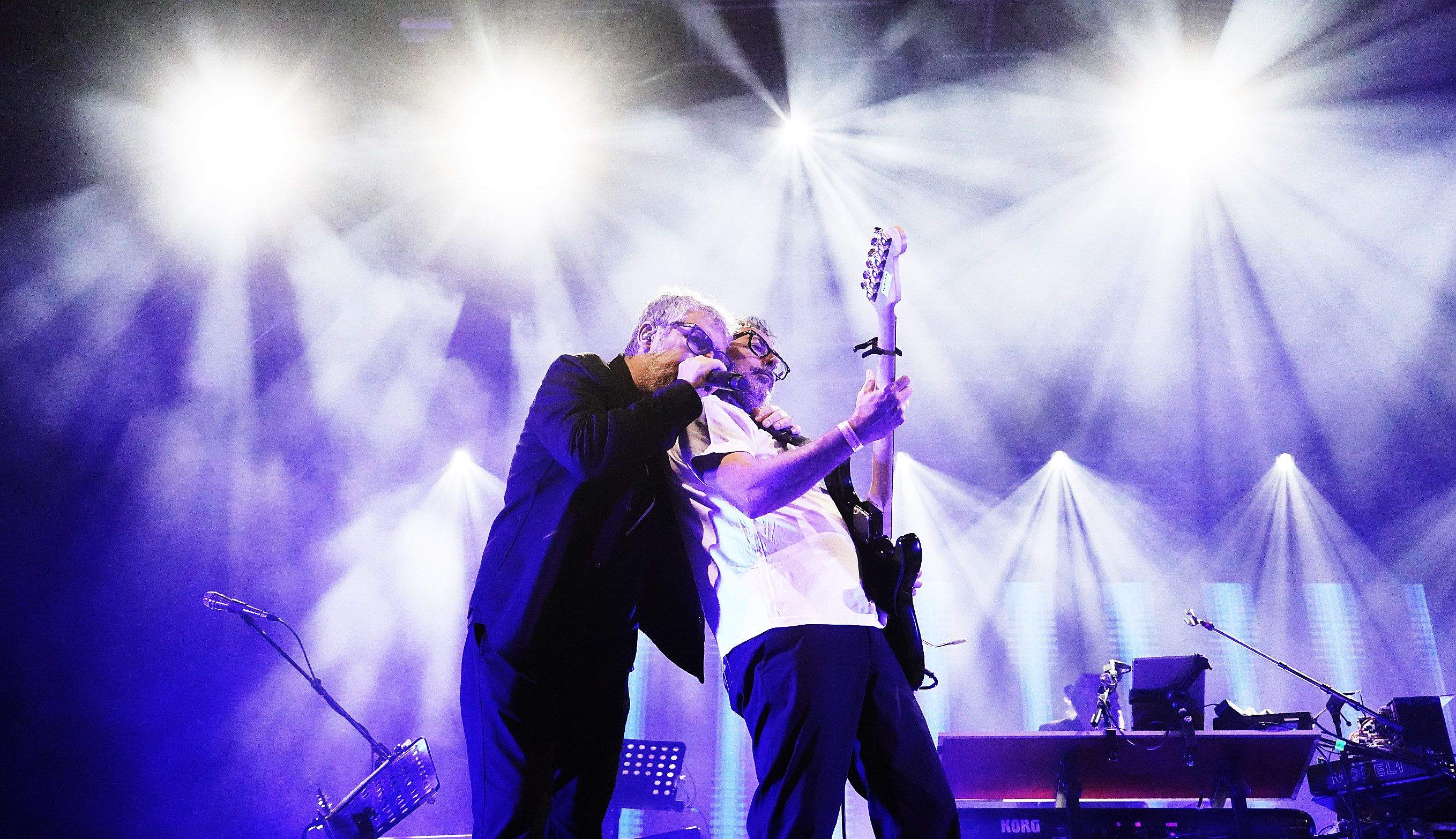 Concierto de León Benavente e Iván Ferreiro en las Festas da Peregrina