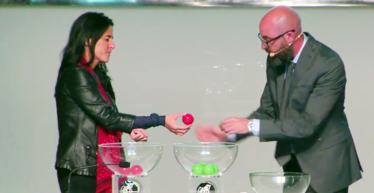 Lupe Murillo, presidenta do Pontevedra C.F., no sorteo da final polo ascenso a Segunda B na sede da RFEF Lupe Murillo, presidenta do Pontevedra C.F., no sorteo da final polo ascenso a Segunda B na sede da RFEF