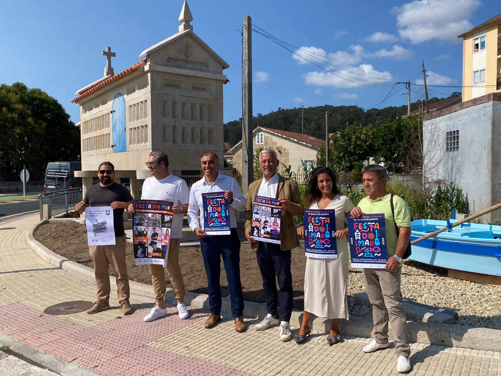 Presentación de la Festa do Mar en la nueva rotonda de Combarro