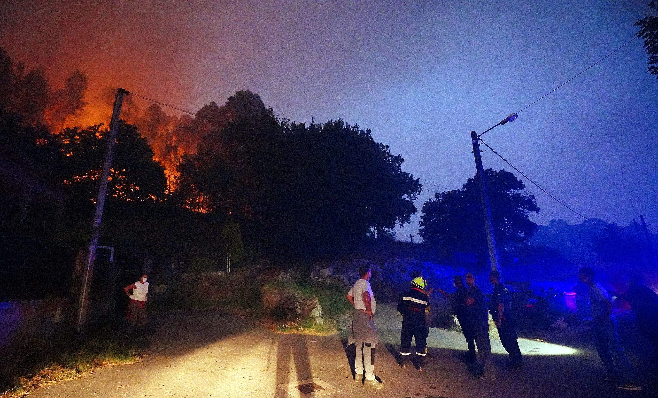 Incendio en Santa Cristina de Cobres Incendio en Santa Cristina de Cobres
