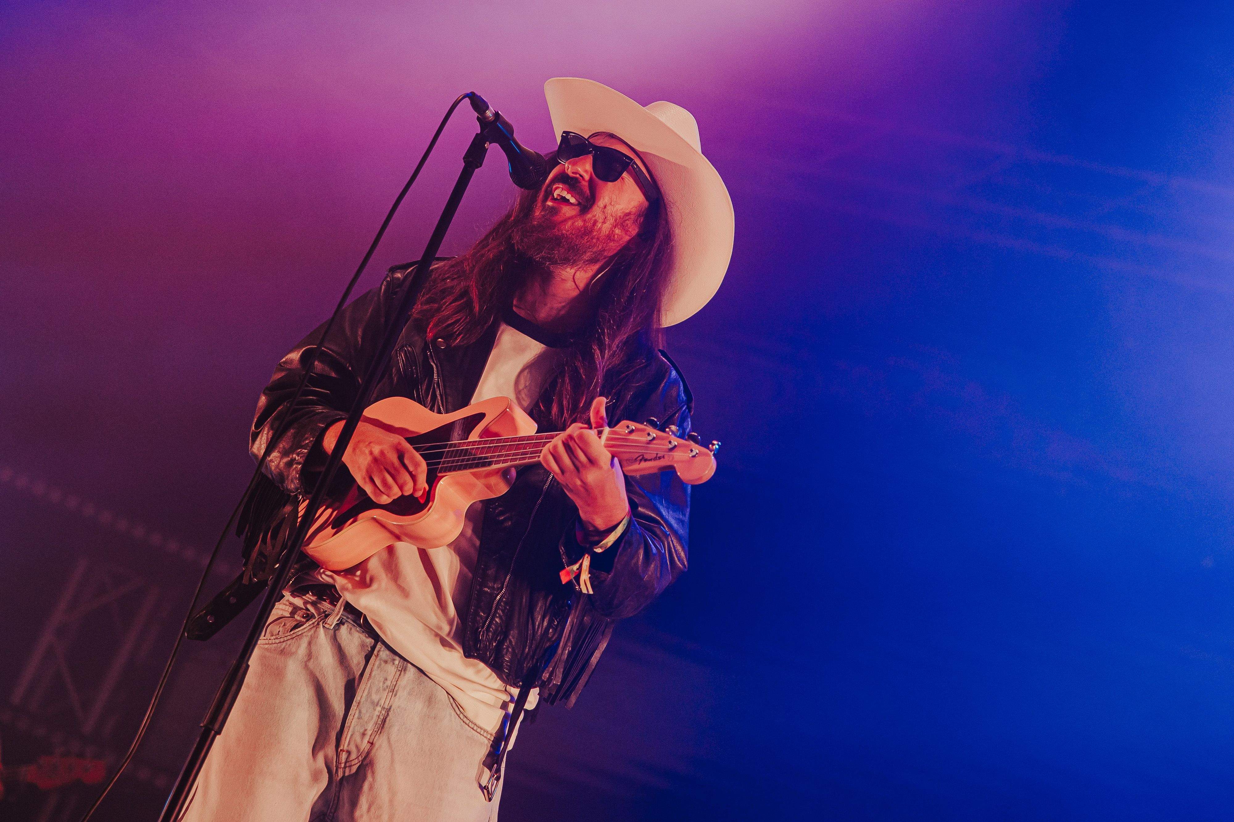 Concerto de Carlos Sadness